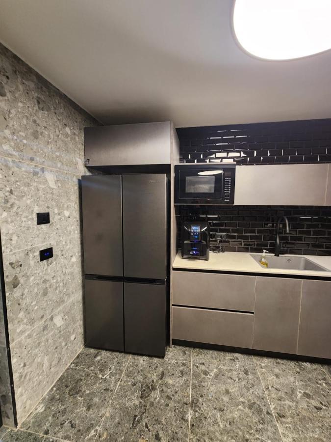 מבנים בים 75 Suites At Sea Haifa Eksteriør bilde