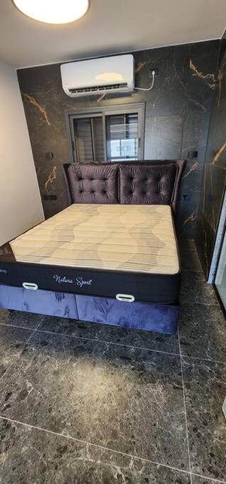 מבנים בים 75 Suites At Sea Haifa Eksteriør bilde